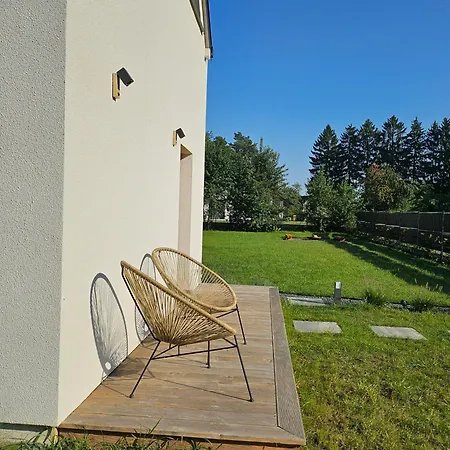 Holiday home Niedalino